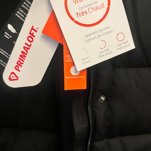 NWT Long black Puffer coat. - Picture 5 of 5